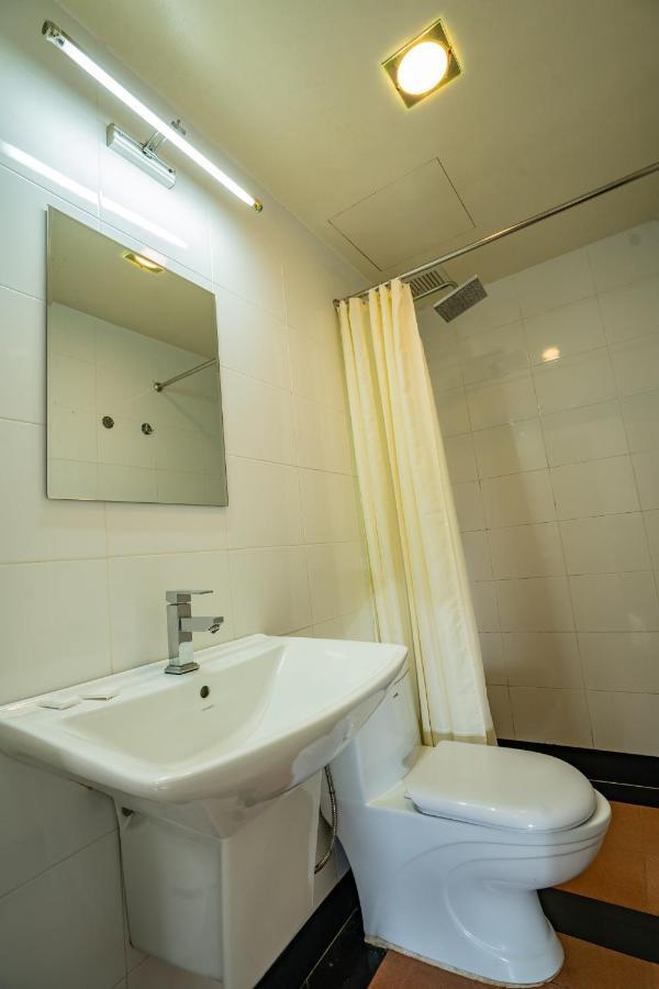 Hotel Avenue Kuantan Esterno foto