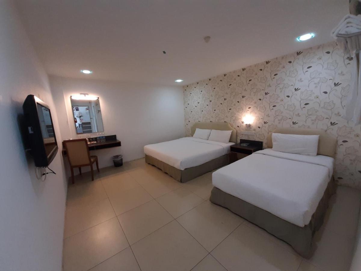 Hotel Avenue Kuantan Esterno foto