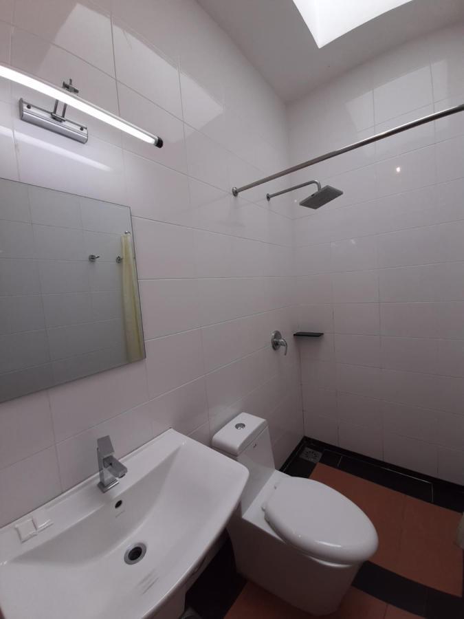 Hotel Avenue Kuantan Esterno foto
