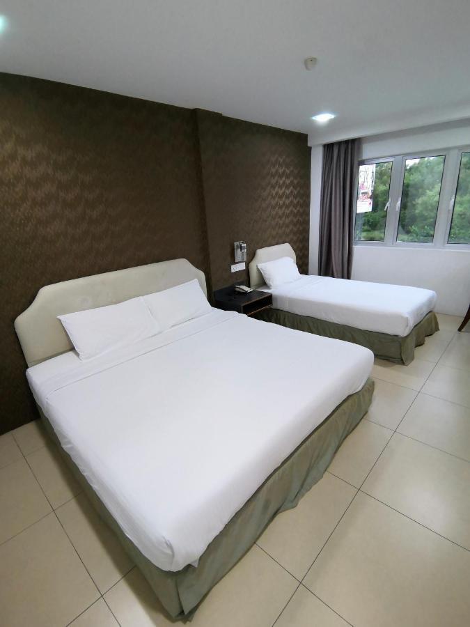 Hotel Avenue Kuantan Esterno foto