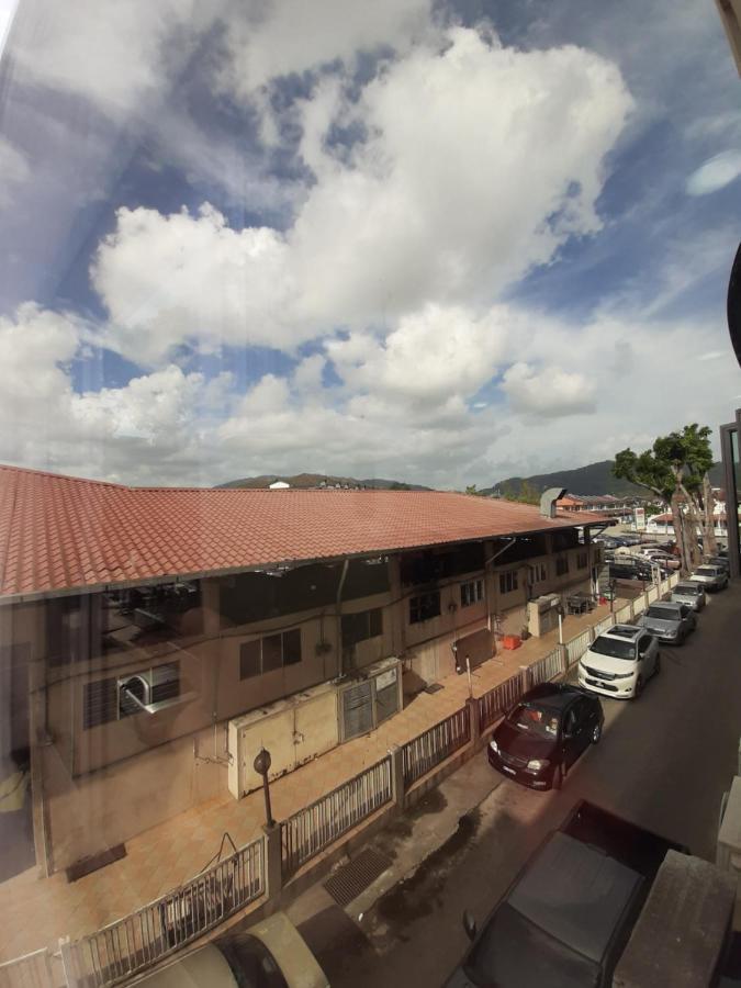 Hotel Avenue Kuantan Esterno foto
